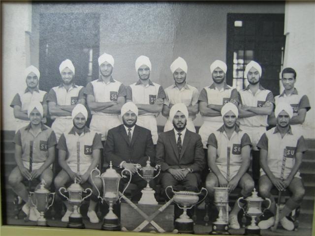 Sikh Union hockey team 1964